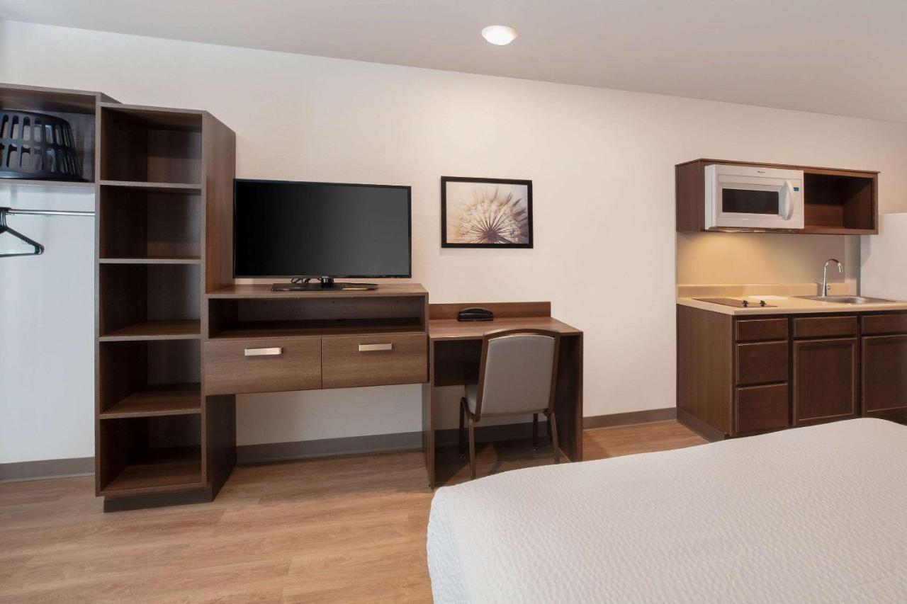 Woodsping Suites Washington Dc East Arena Drive Lake Arbor Ngoại thất bức ảnh