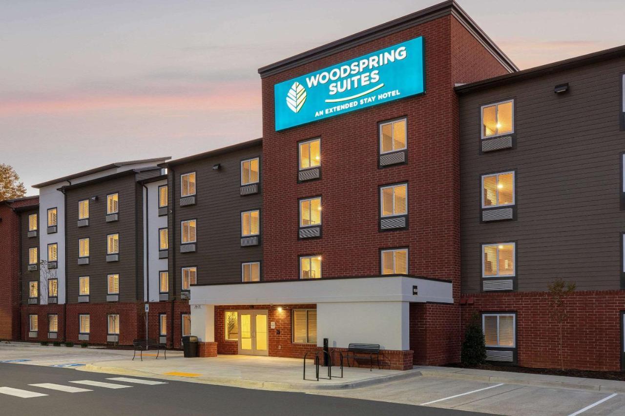 Woodsping Suites Washington Dc East Arena Drive Lake Arbor Ngoại thất bức ảnh