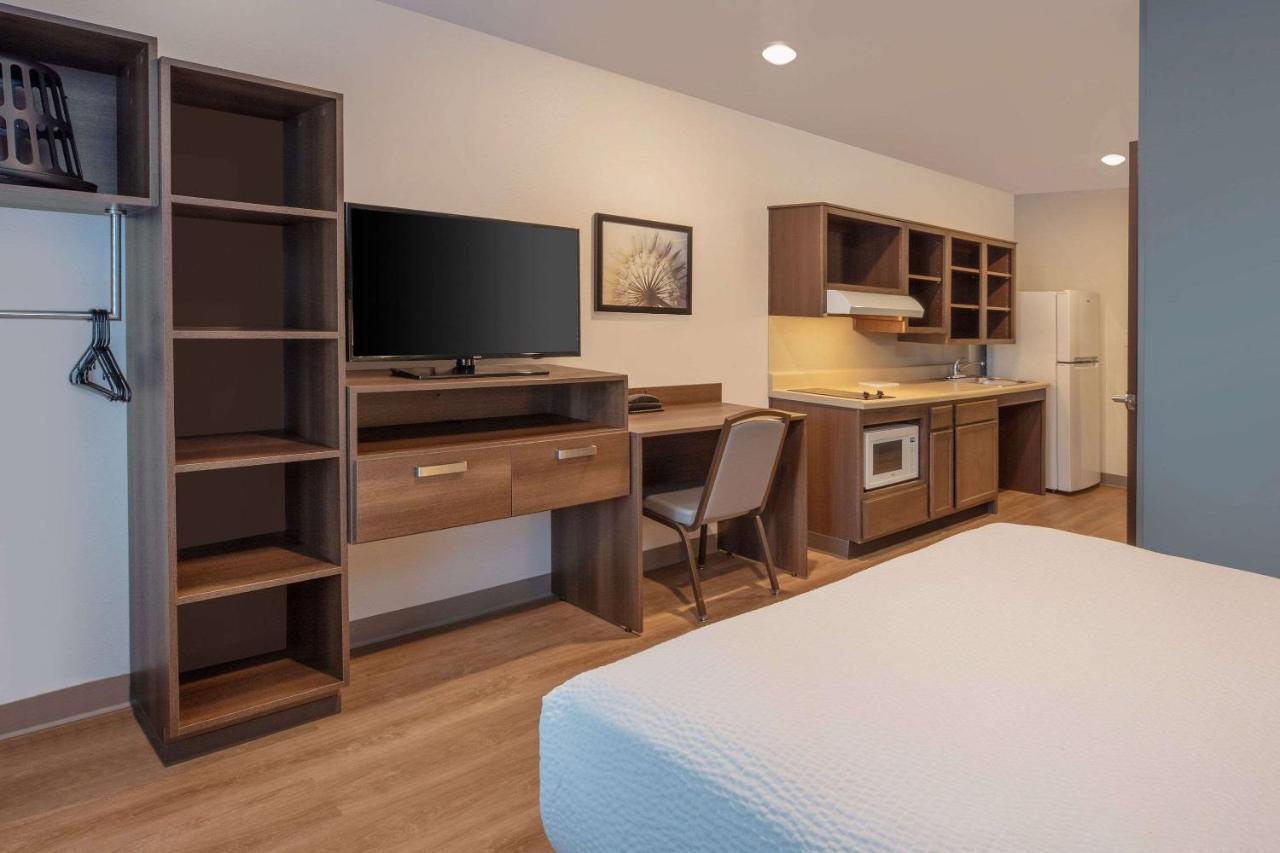 Woodsping Suites Washington Dc East Arena Drive Lake Arbor Ngoại thất bức ảnh